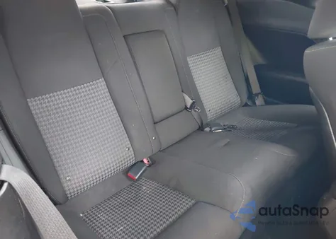 2021 Dodge Challenger Gt z USA, uszkodzony, nr VIN 2C3CDZJG4MH681271